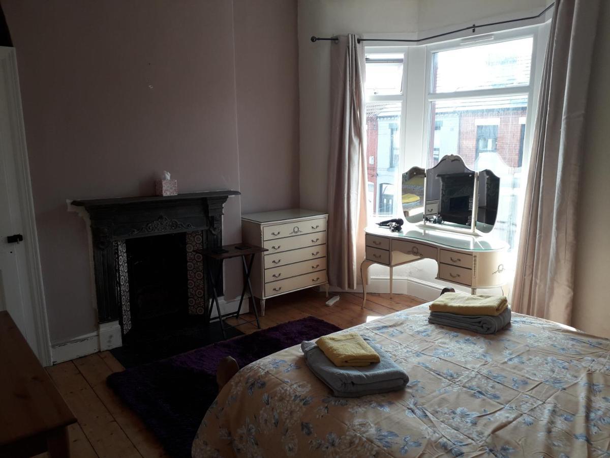 Traditional House Near Liverpool City Centre 外观 照片